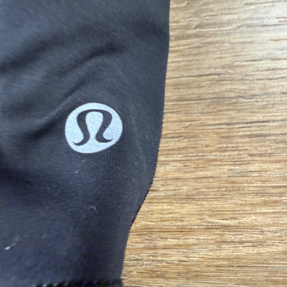 Lululemon Run Your Heart Out Crop Leggings Black 6 Stretch, Pockets, 20" Inseam - Picture 7 of 11